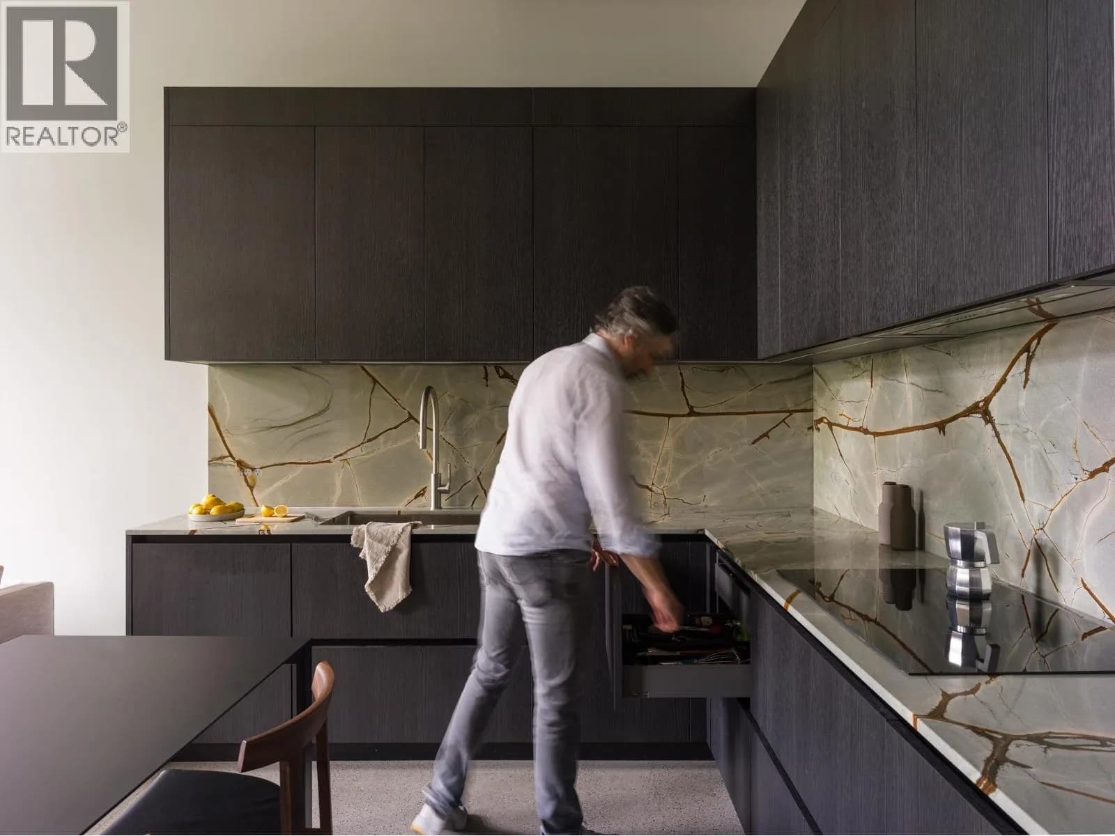 #205 546 BEATTY STREET, Vancouver, BC photo 2