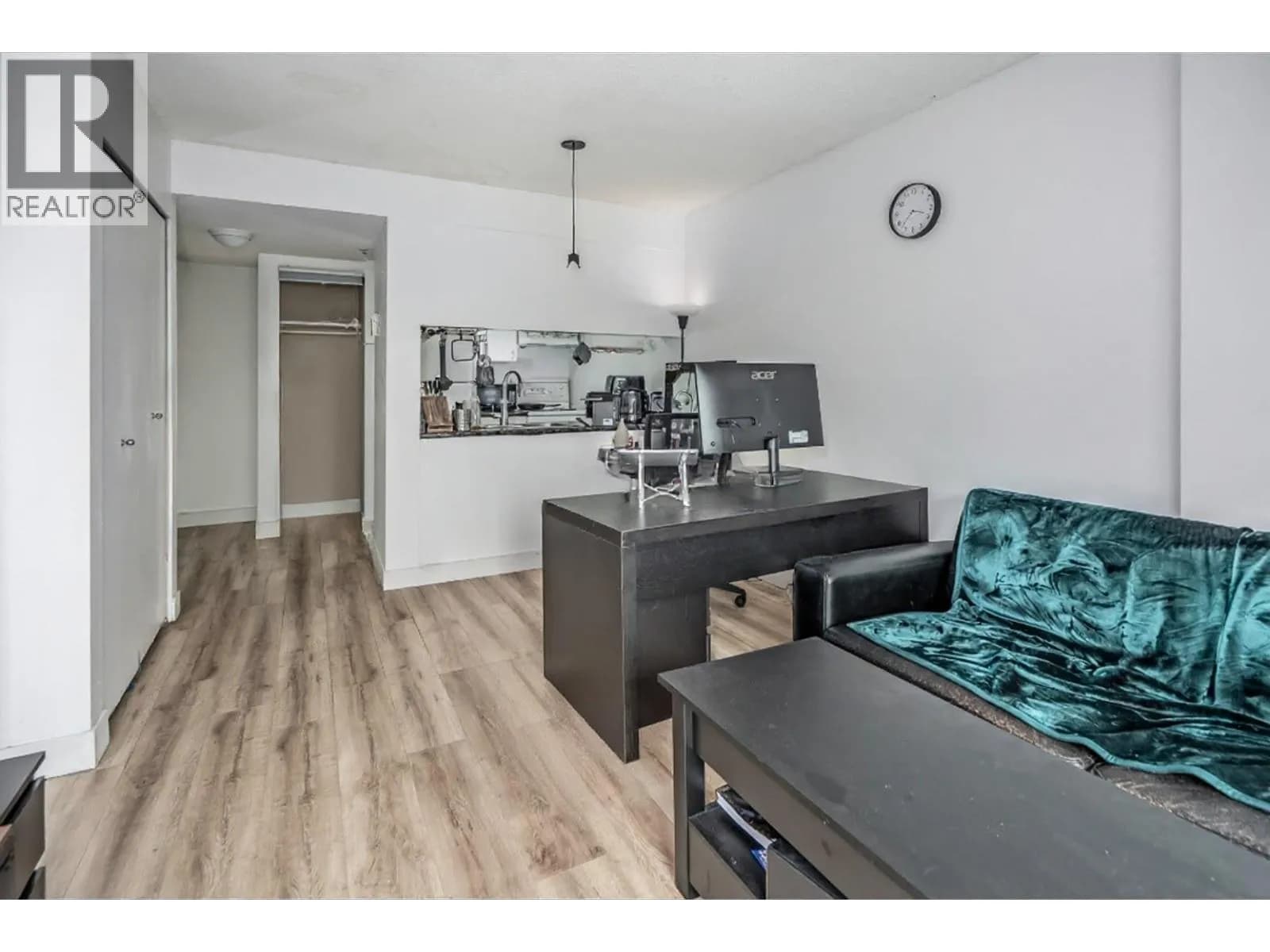 #905 1188 HOWE STREET, Vancouver, BC photo 5