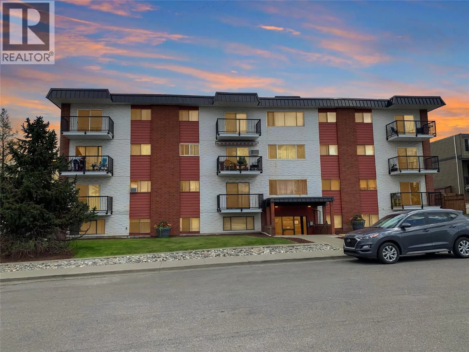 112 17TH S Avenue, Cranbrook