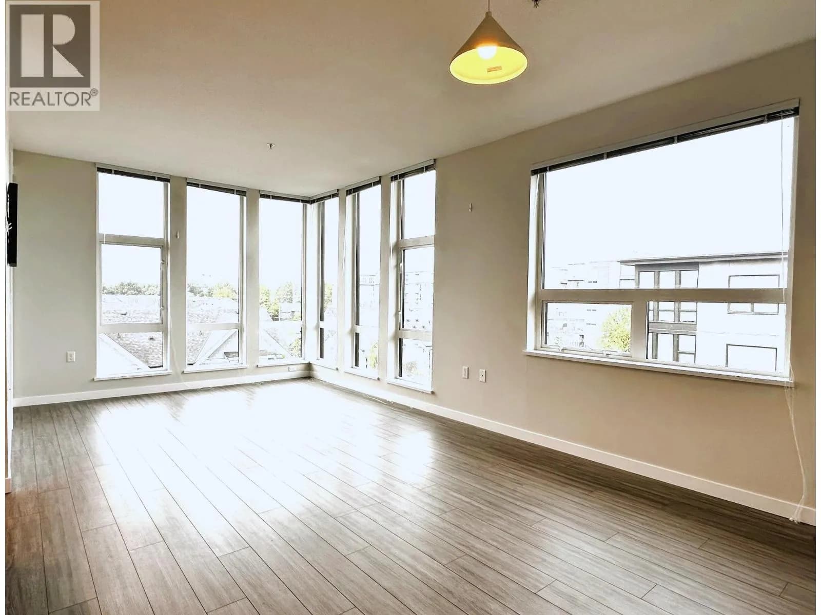 #417 9213 ODLIN STREET, Richmond, BC photo 3