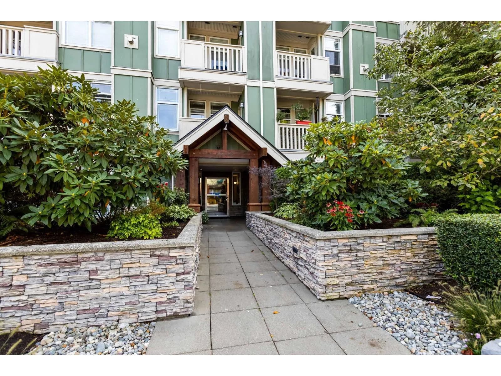 #307 15350 16A AVENUE AVENUE, Surrey, BC photo 3