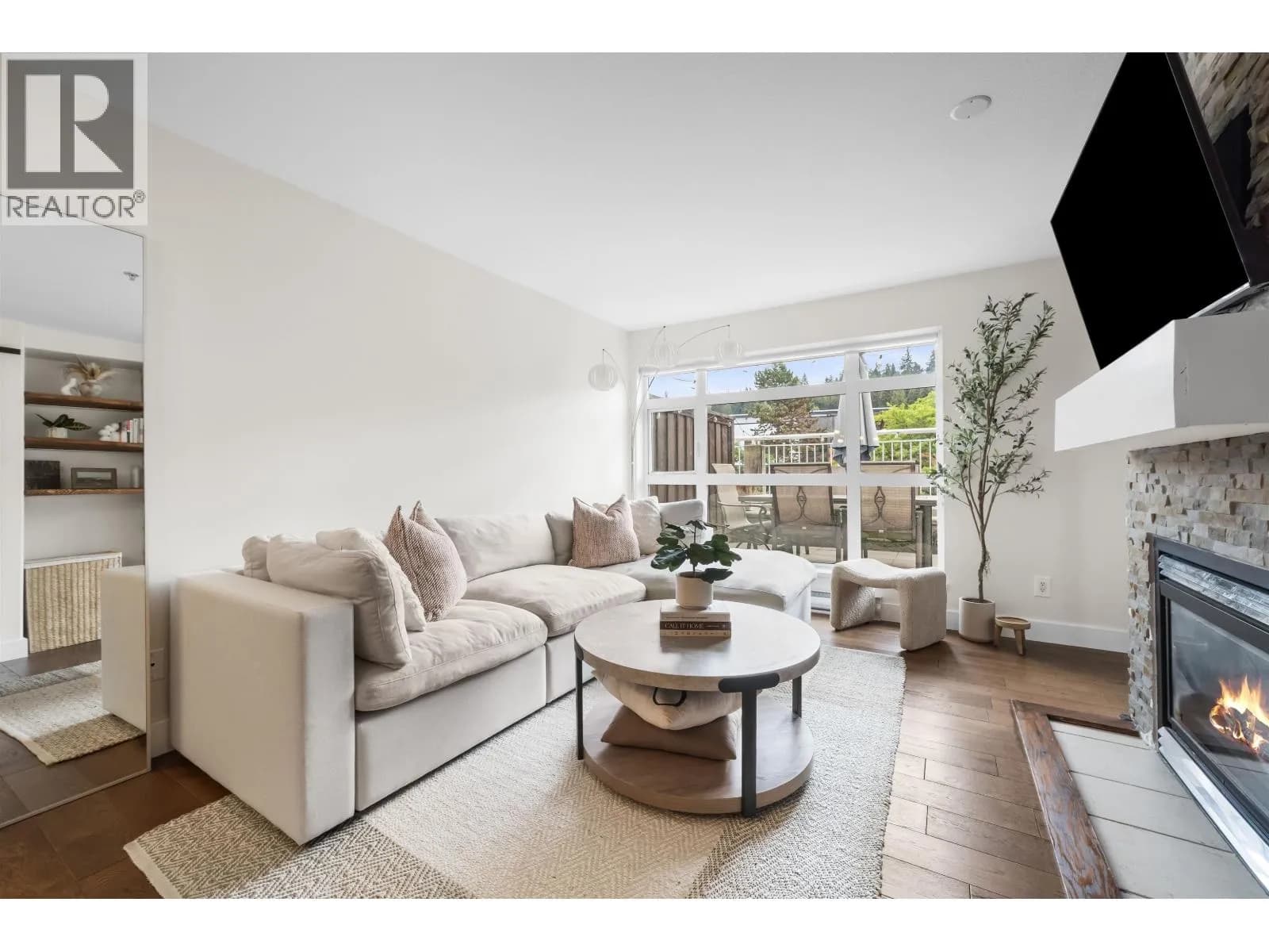 #229 3122 ST JOHNS STREET, Port Moody, BC photo 2
