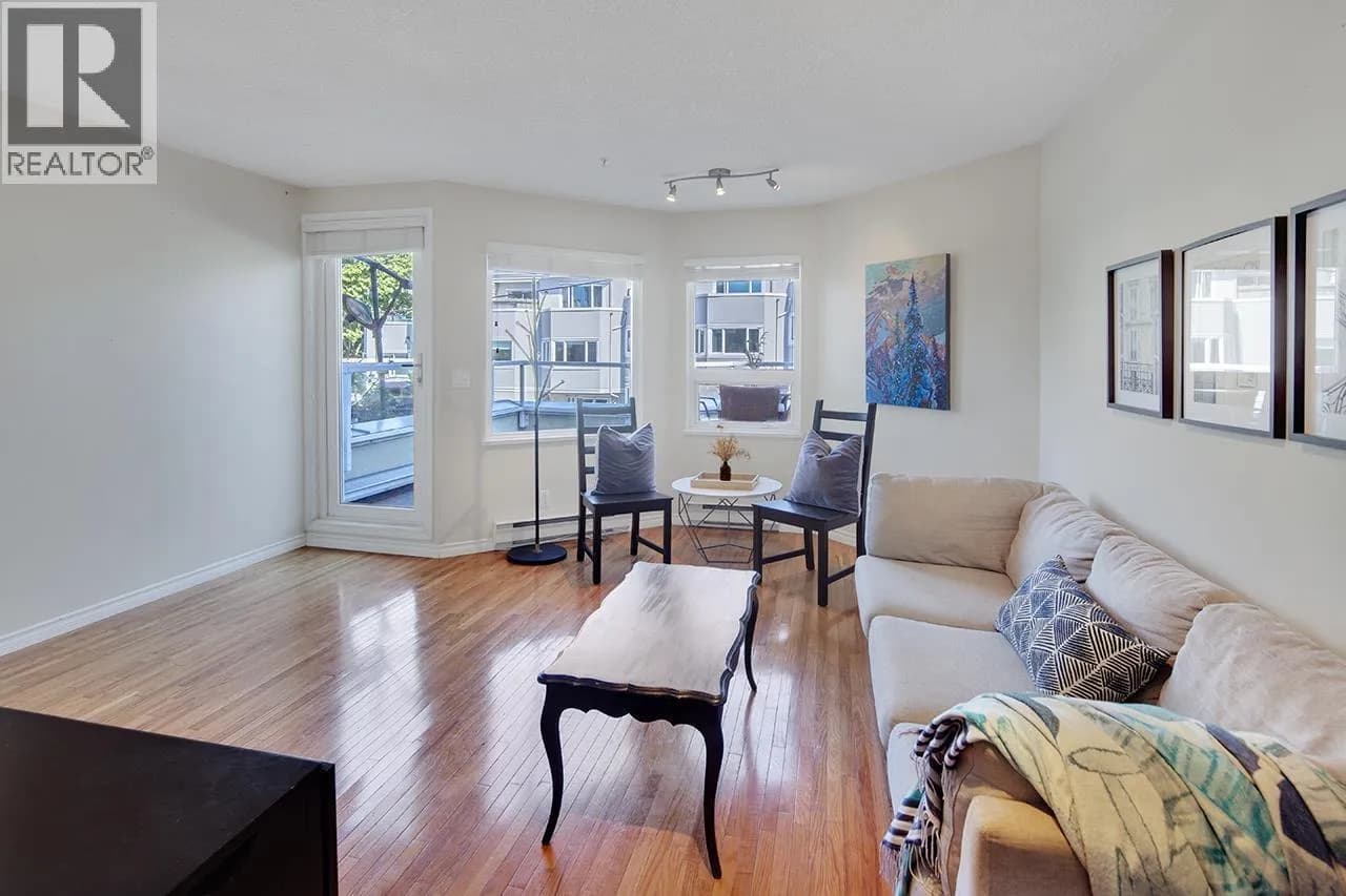 1210 W 7TH AVENUE, Vancouver, BC photo 5