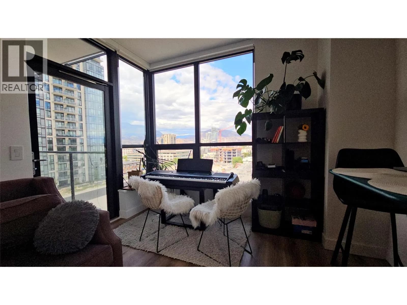#1008 1488 Bertram Street, Kelowna, BC photo 5