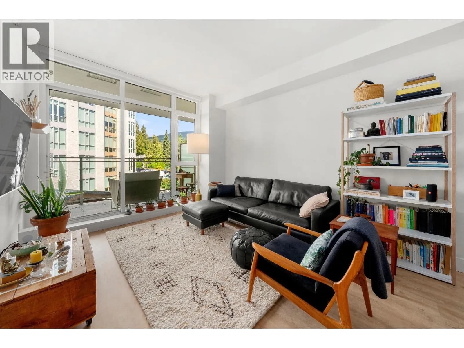 2385 EMERY COURT, North Vancouver