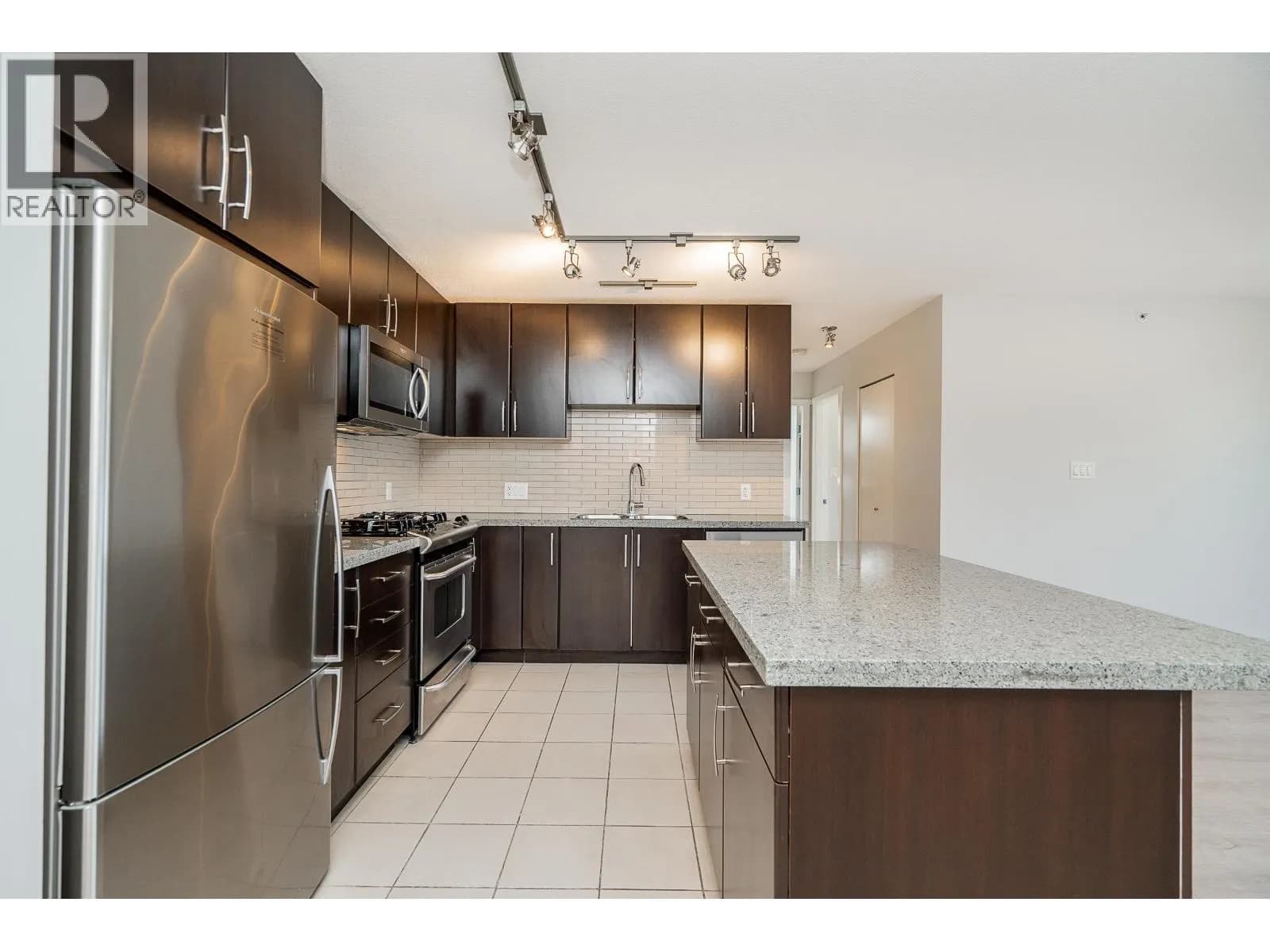 #503 660 NOOTKA WAY, Port Moody, BC photo 5