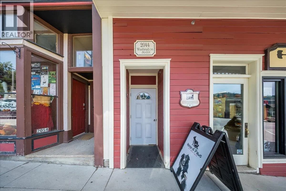 #7 2044 Washington Street, Rossland, BC photo 3