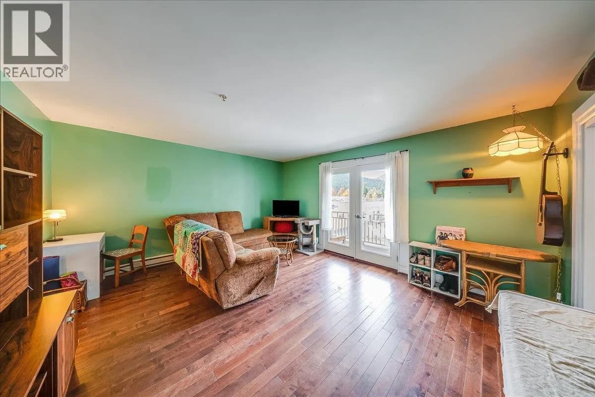 #7 2044 Washington Street, Rossland, BC photo 4