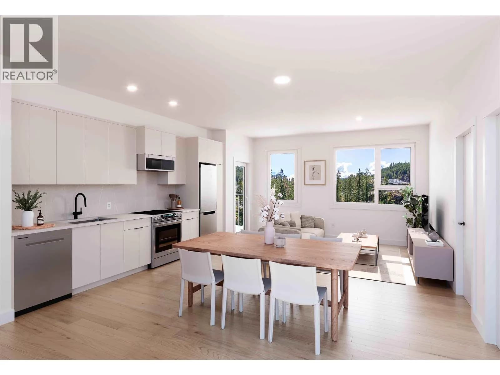 1055 RAVEN DRIVE, Squamish