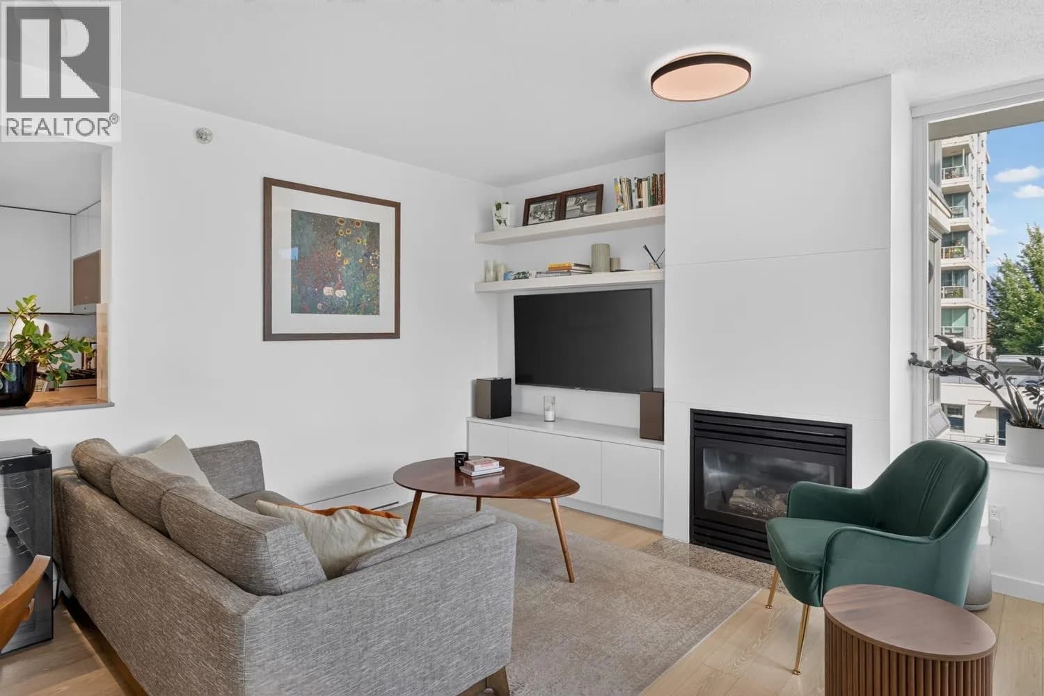 #502 120 MILROSS AVENUE, Vancouver, BC photo 5