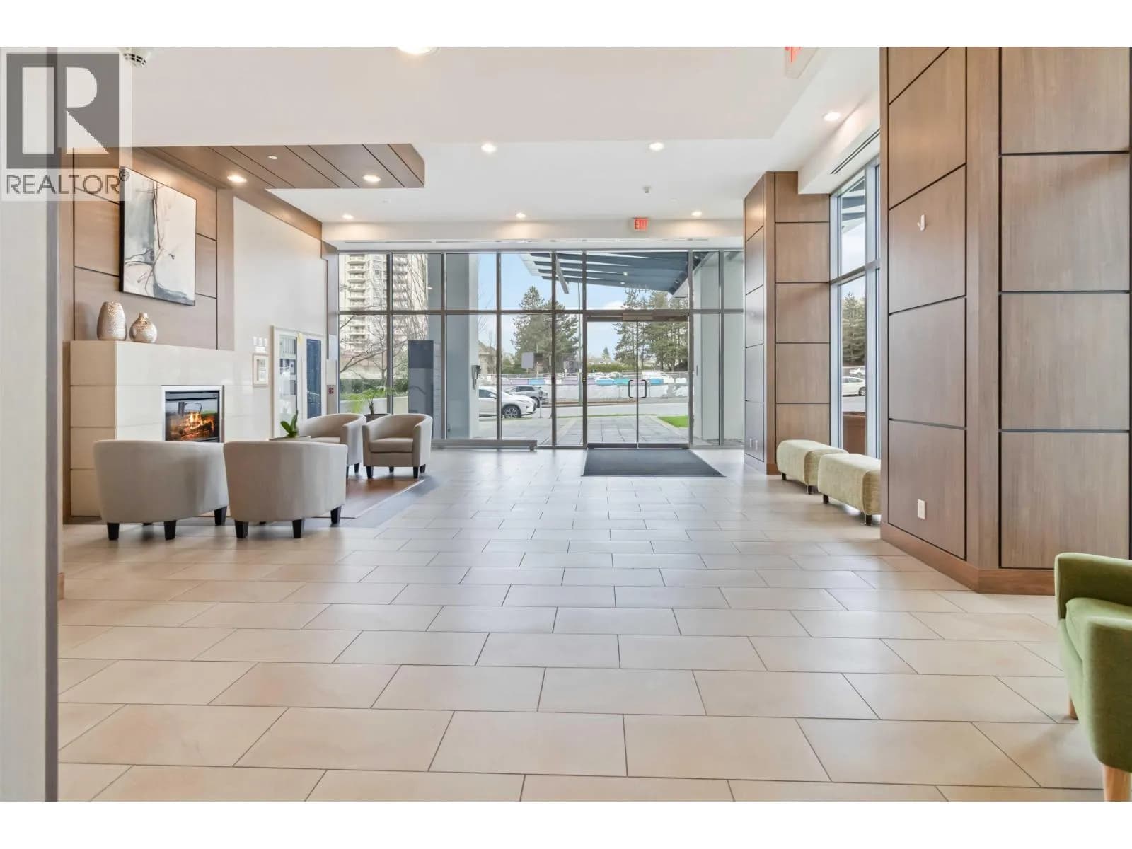 #2803 4400 BUCHANAN STREET, Burnaby, BC photo 3