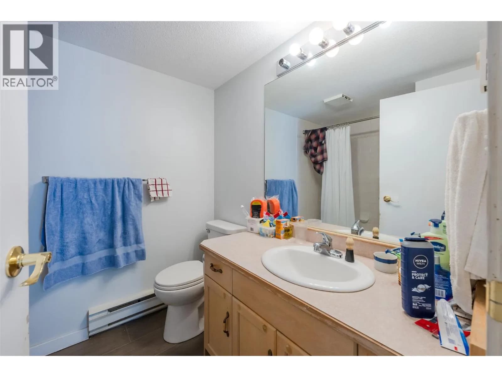 #103 872 Fairview Road, Penticton, BC photo 4