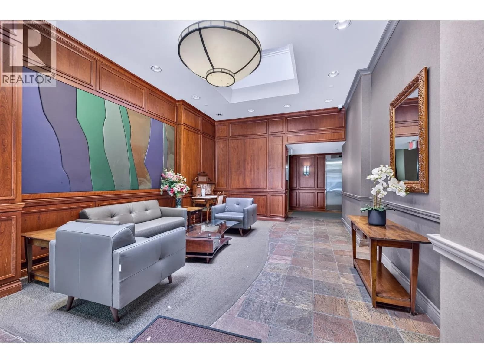 #213 5770 OAK STREET, Vancouver, BC photo 2