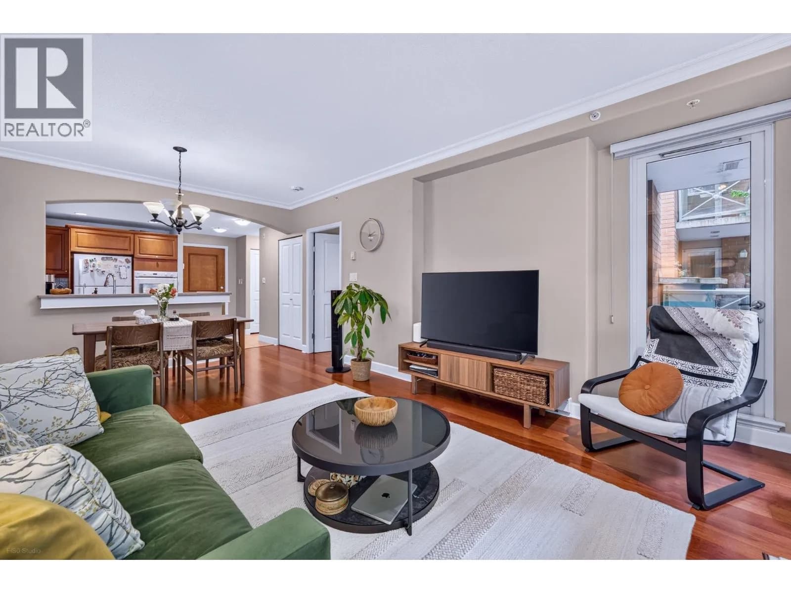 #213 5770 OAK STREET, Vancouver, BC photo 5