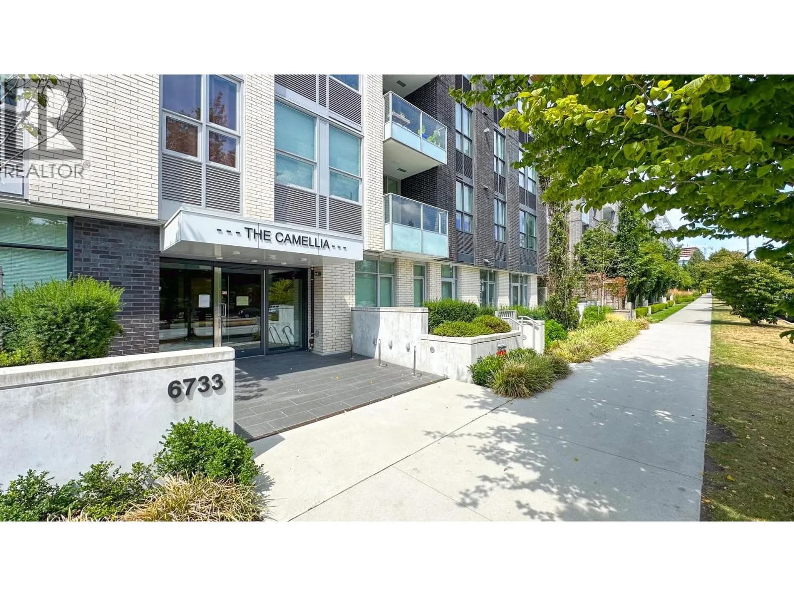 #308 6733 CAMBIE STREET, Vancouver, BC photo 3
