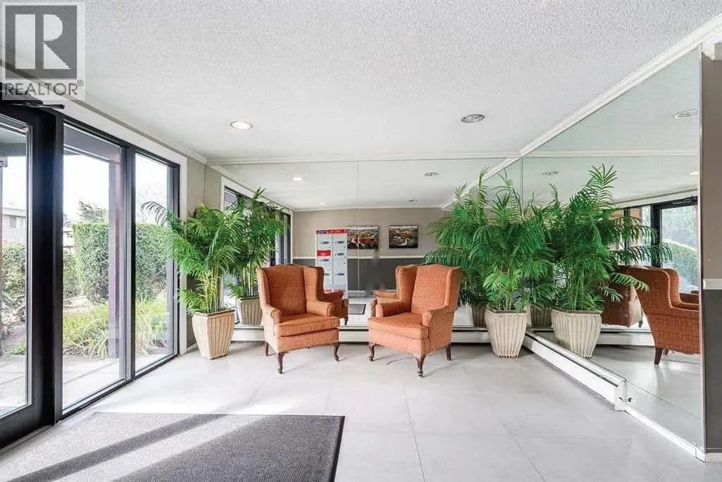 #308 3411 SPRINGFIELD DRIVE, Richmond, BC photo 2