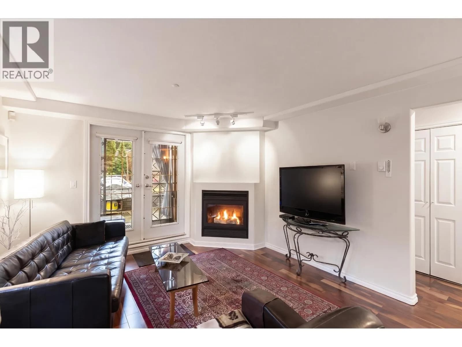 #101 2829 ASH STREET, Vancouver, BC photo 2
