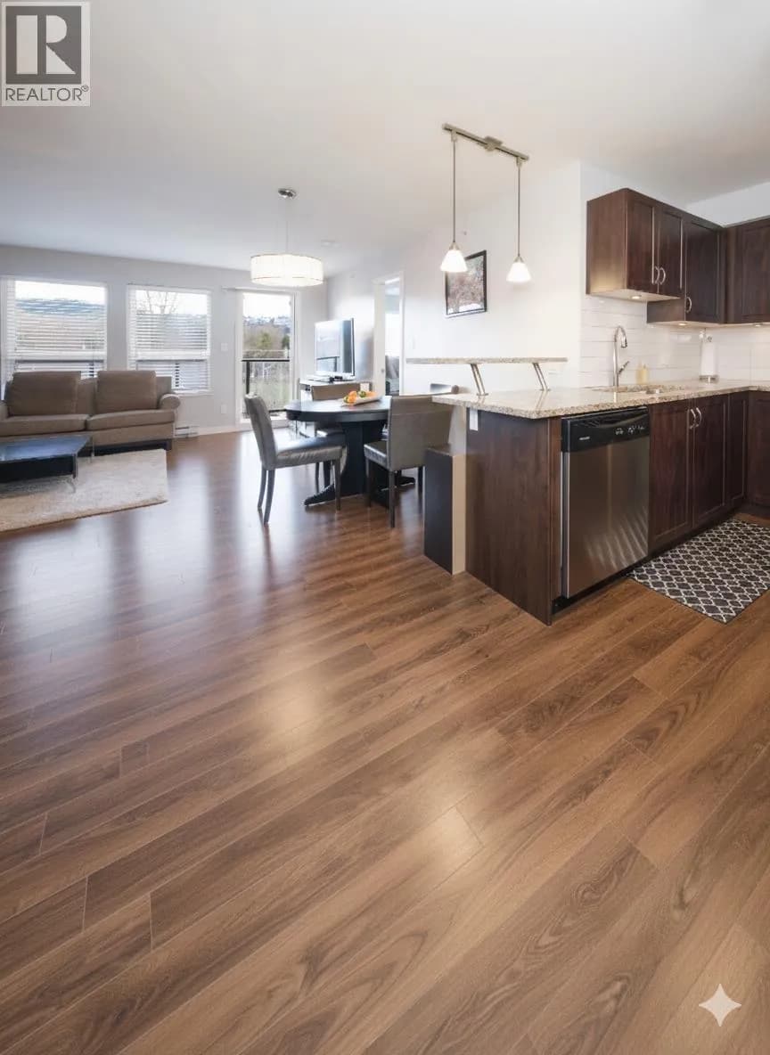 #306 2191 SHAUGHNESSY STREET, Port Coquitlam, BC photo 2