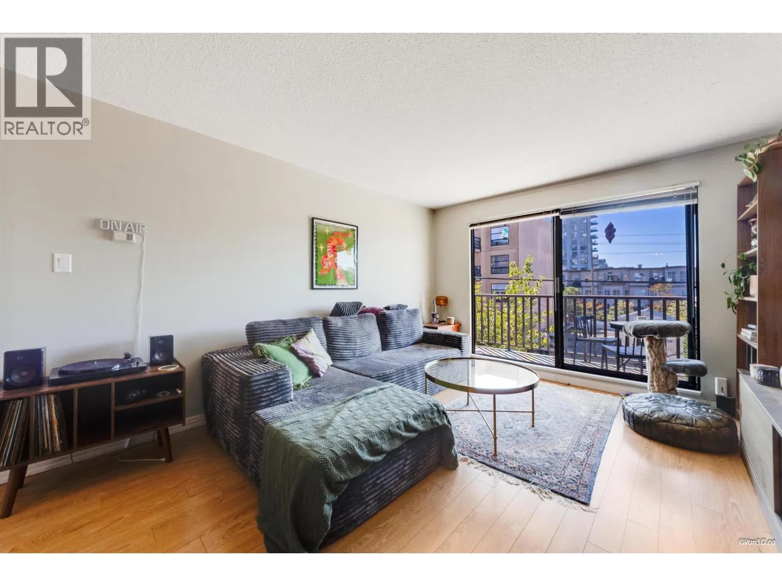 #107 131 W 4TH STREET, North Vancouver, BC photo 4