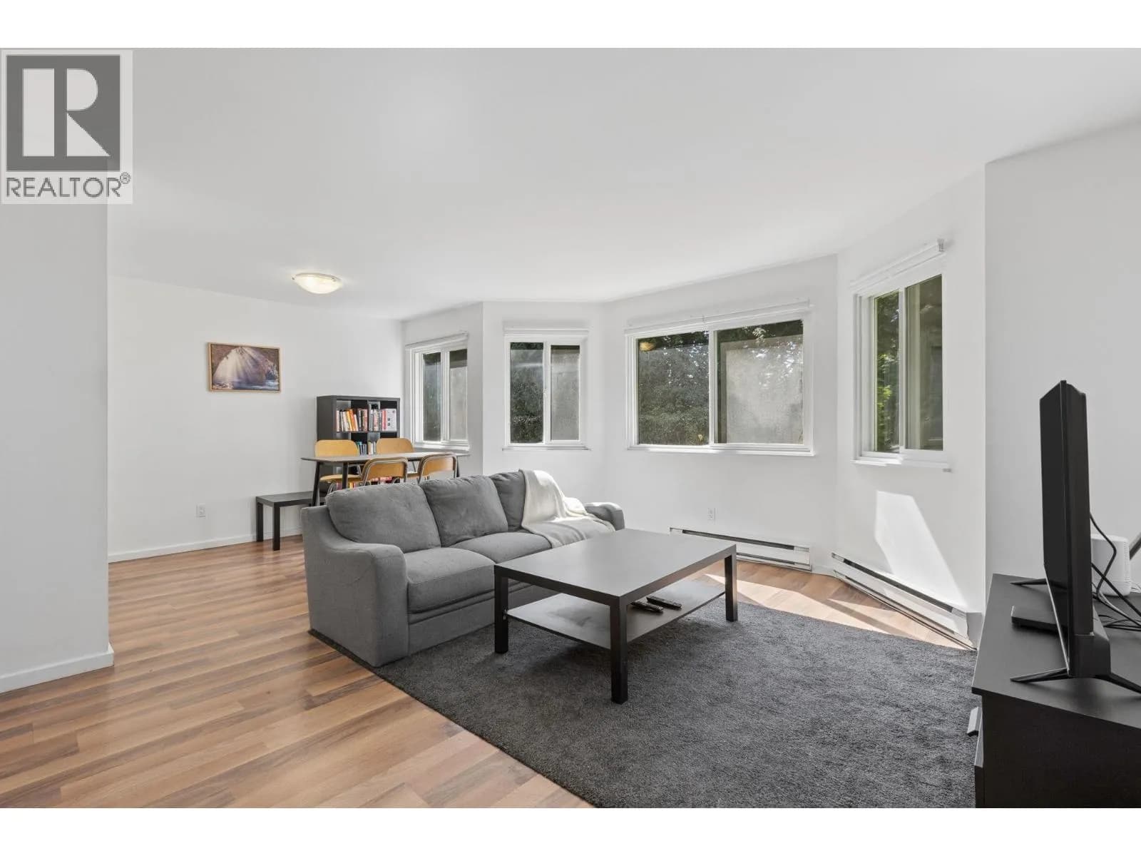 9880 MANCHESTER DRIVE, Burnaby