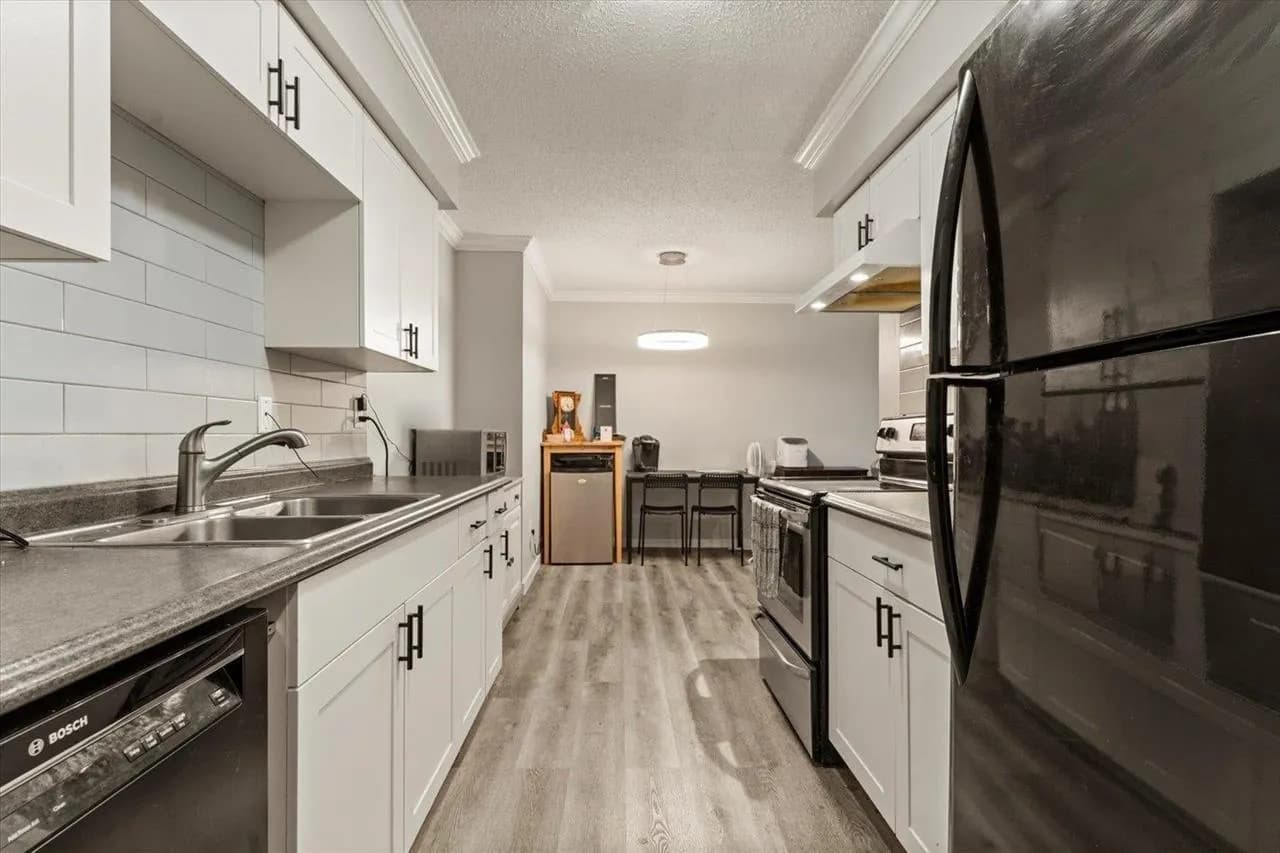 #209 45598 MCINTOSH DRIVE, Chilliwack, BC photo 3