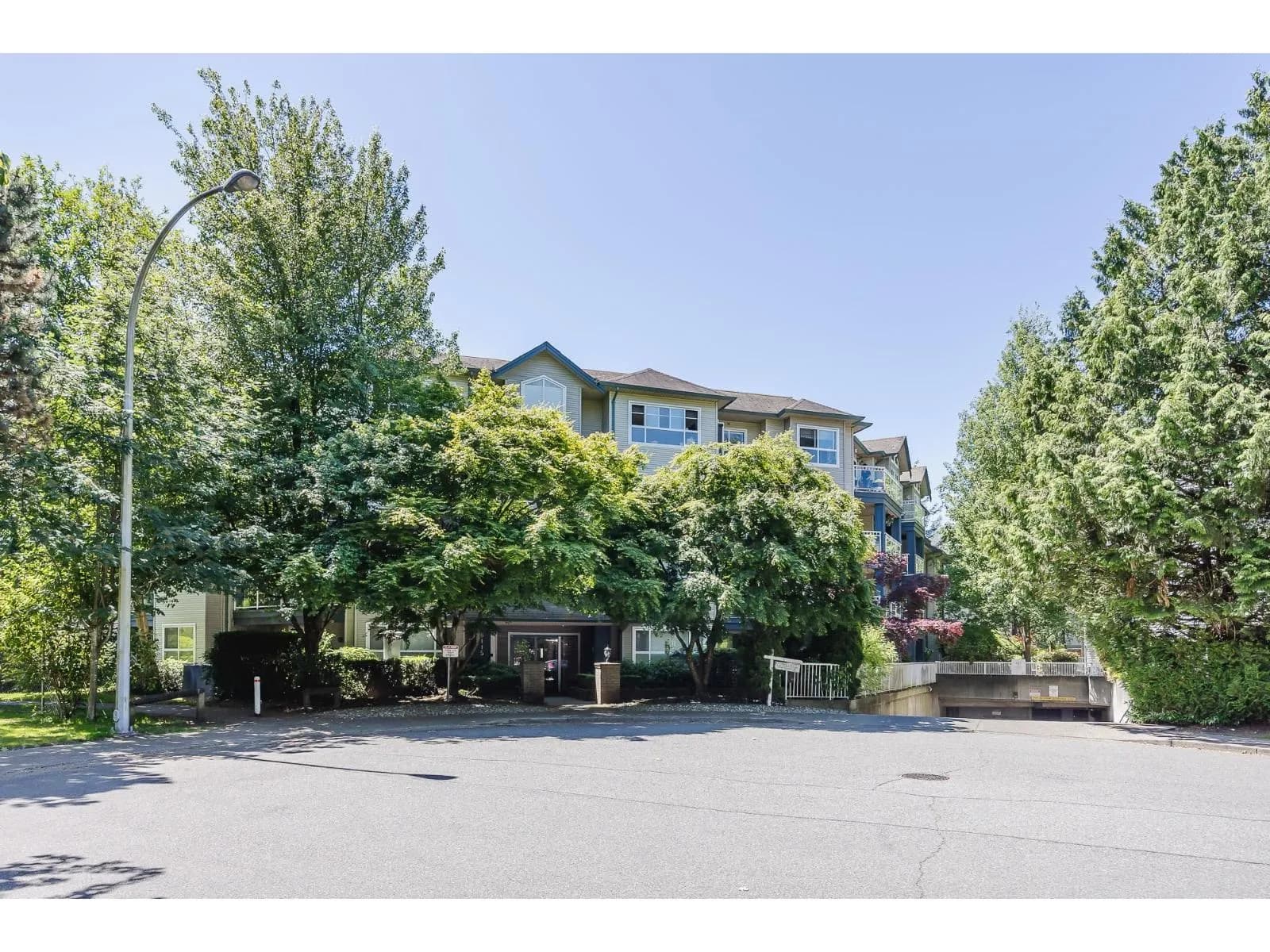 #407 8115 121A STREET, Surrey, BC photo 4