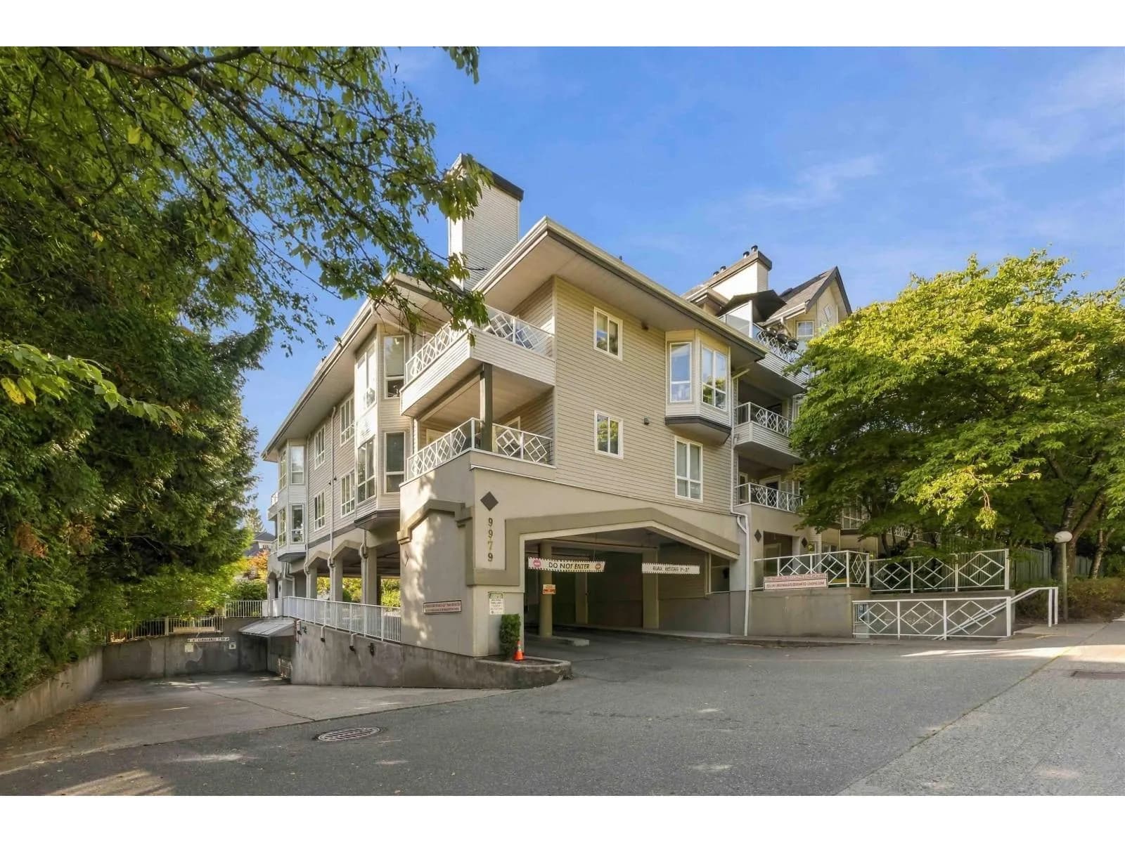 #314 9979 140 STREET, Surrey, BC photo 5