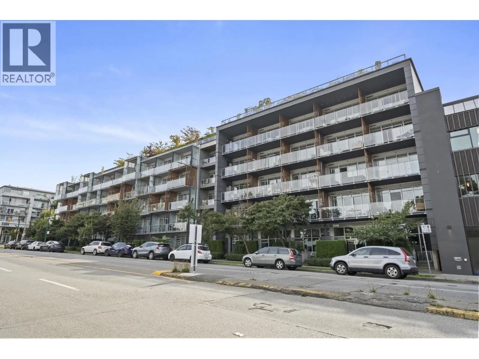 Jacobsen, 256 E 2nd Avenue, Vancouver