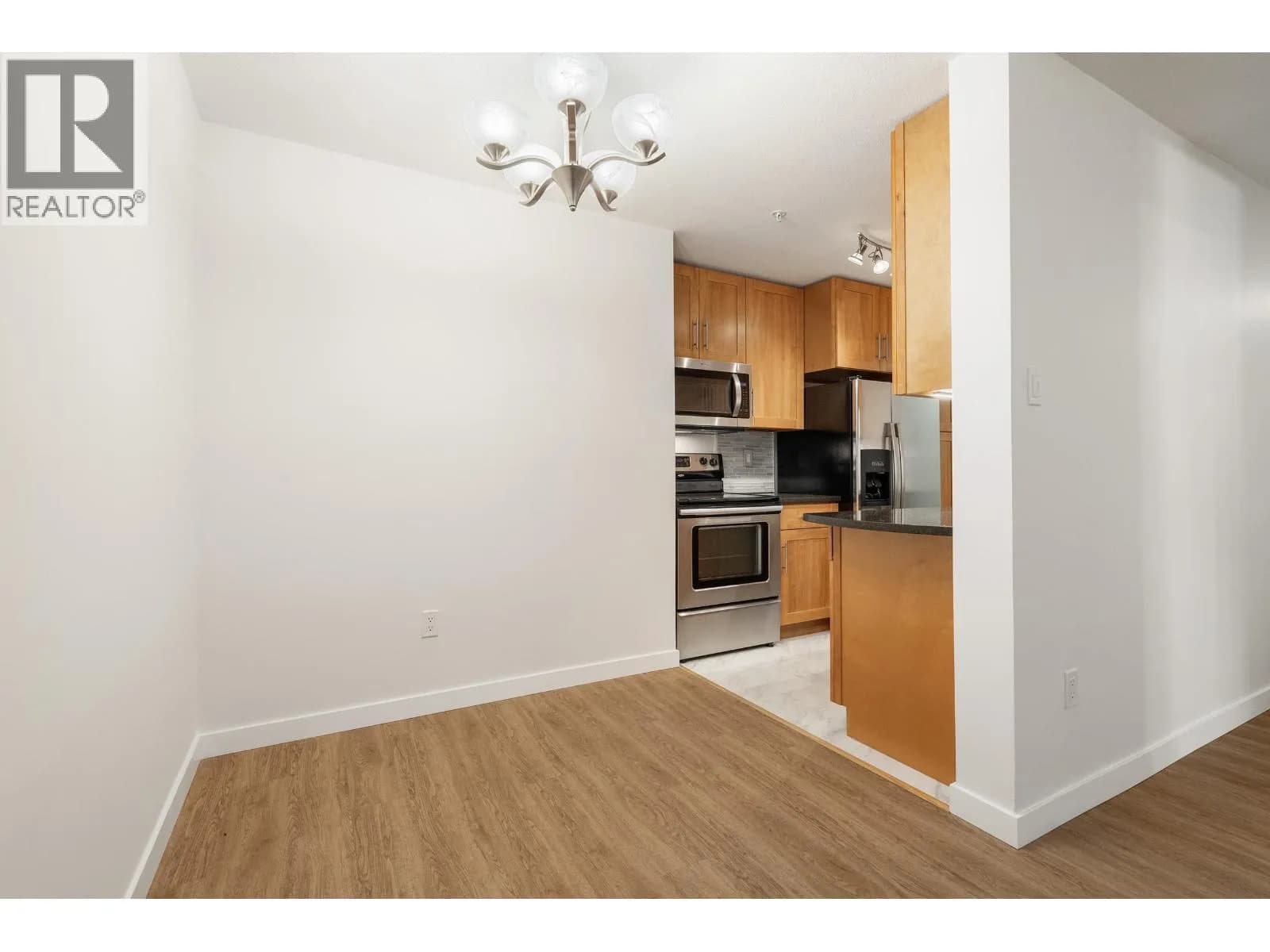 #101 2245 WILSON AVENUE, Port Coquitlam, BC photo 5