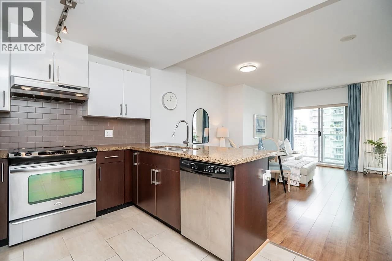 #1407 14 BEGBIE STREET, New Westminster, BC photo 5