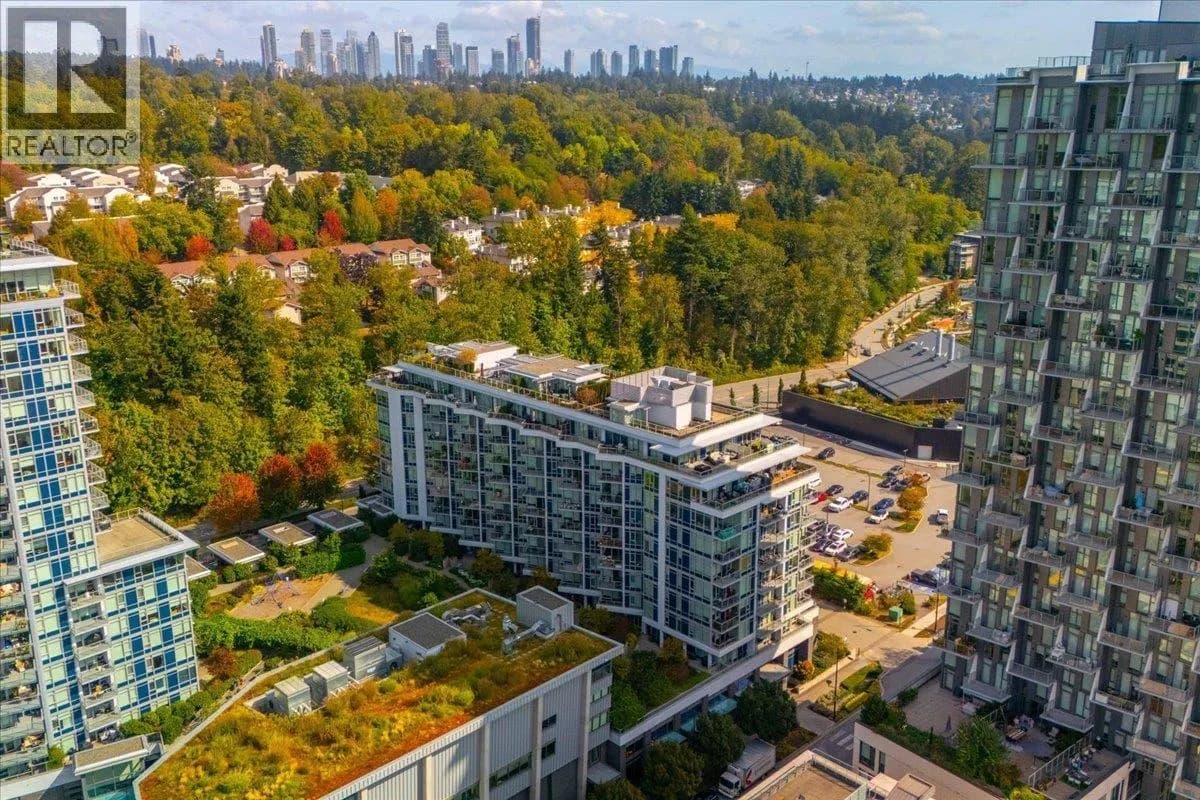 Wesgroup One Town Center-River District, Vancouver