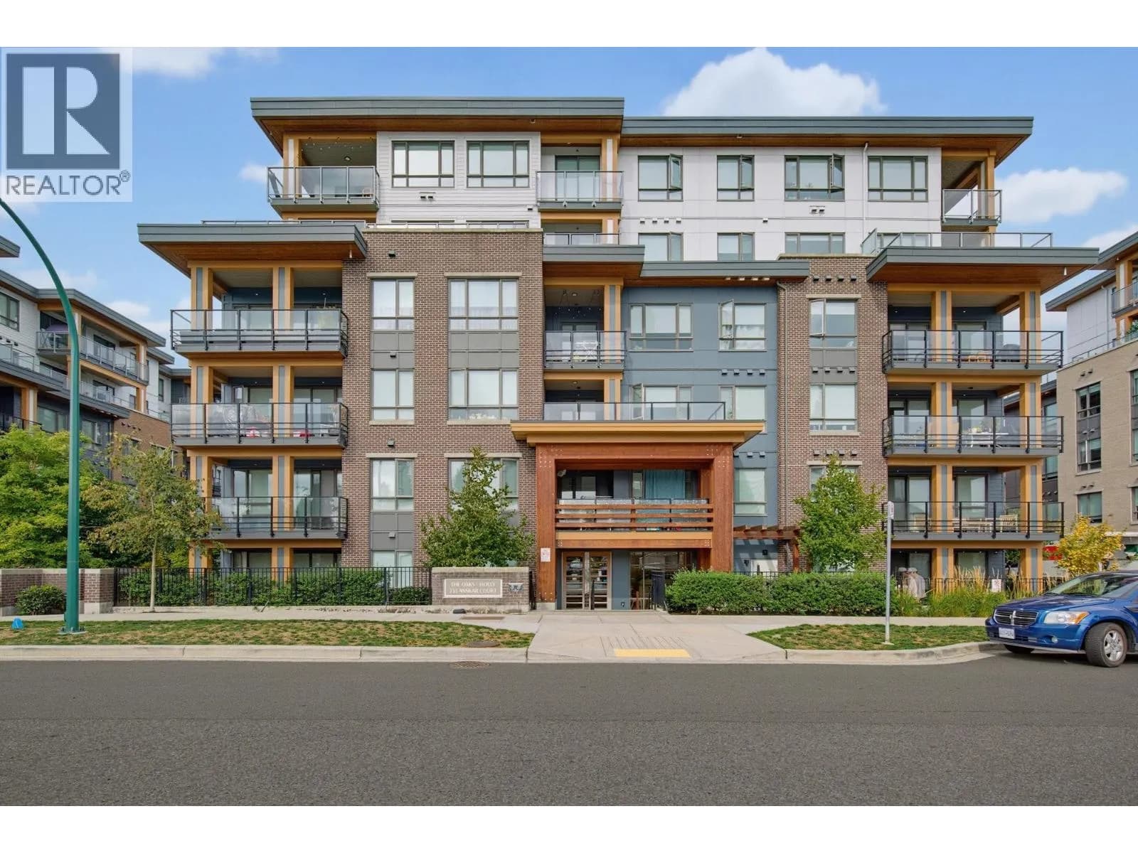 735 ANSKAR COURT, Coquitlam