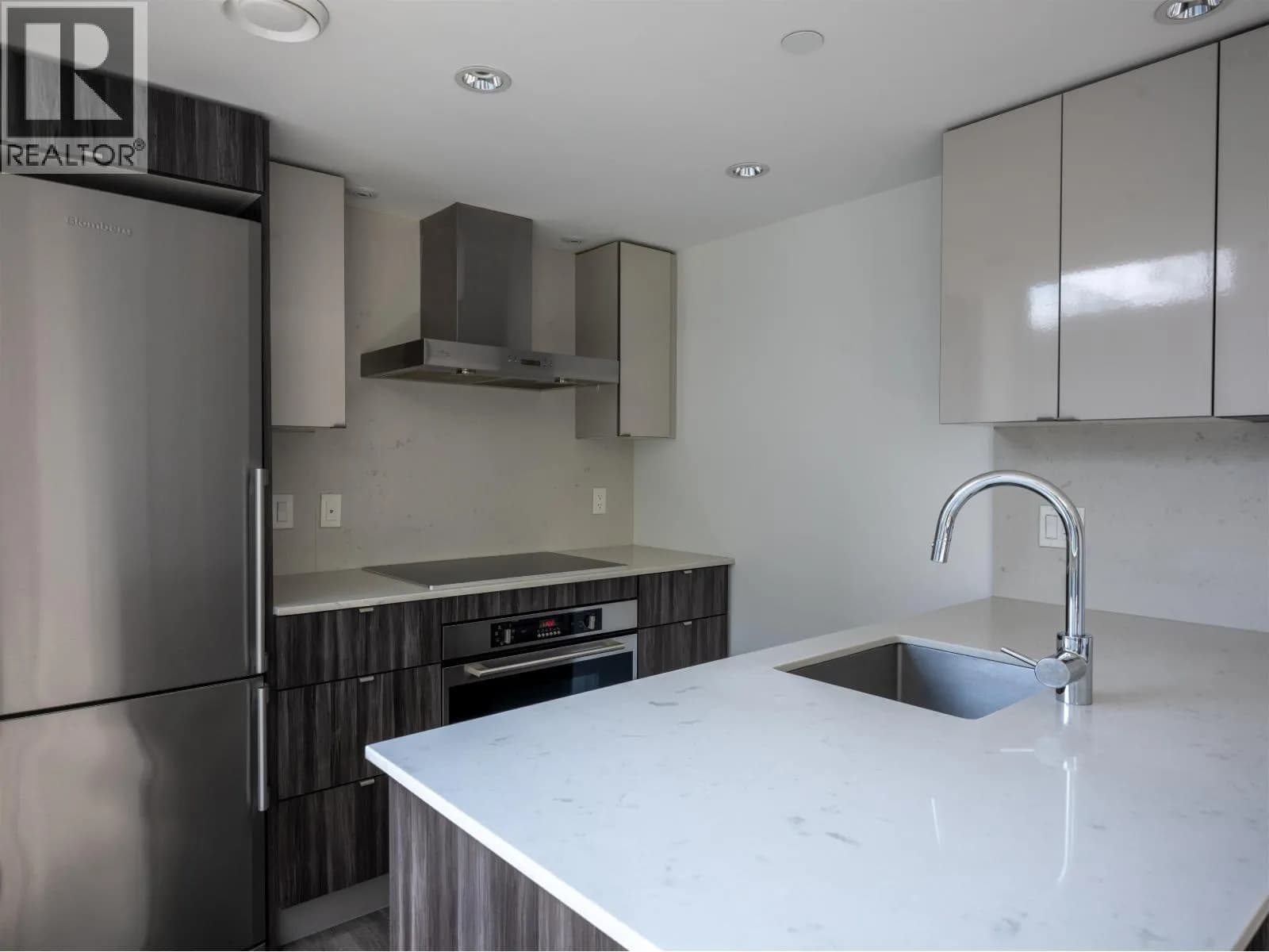#706 1788 COLUMBIA STREET, Vancouver, BC photo 3
