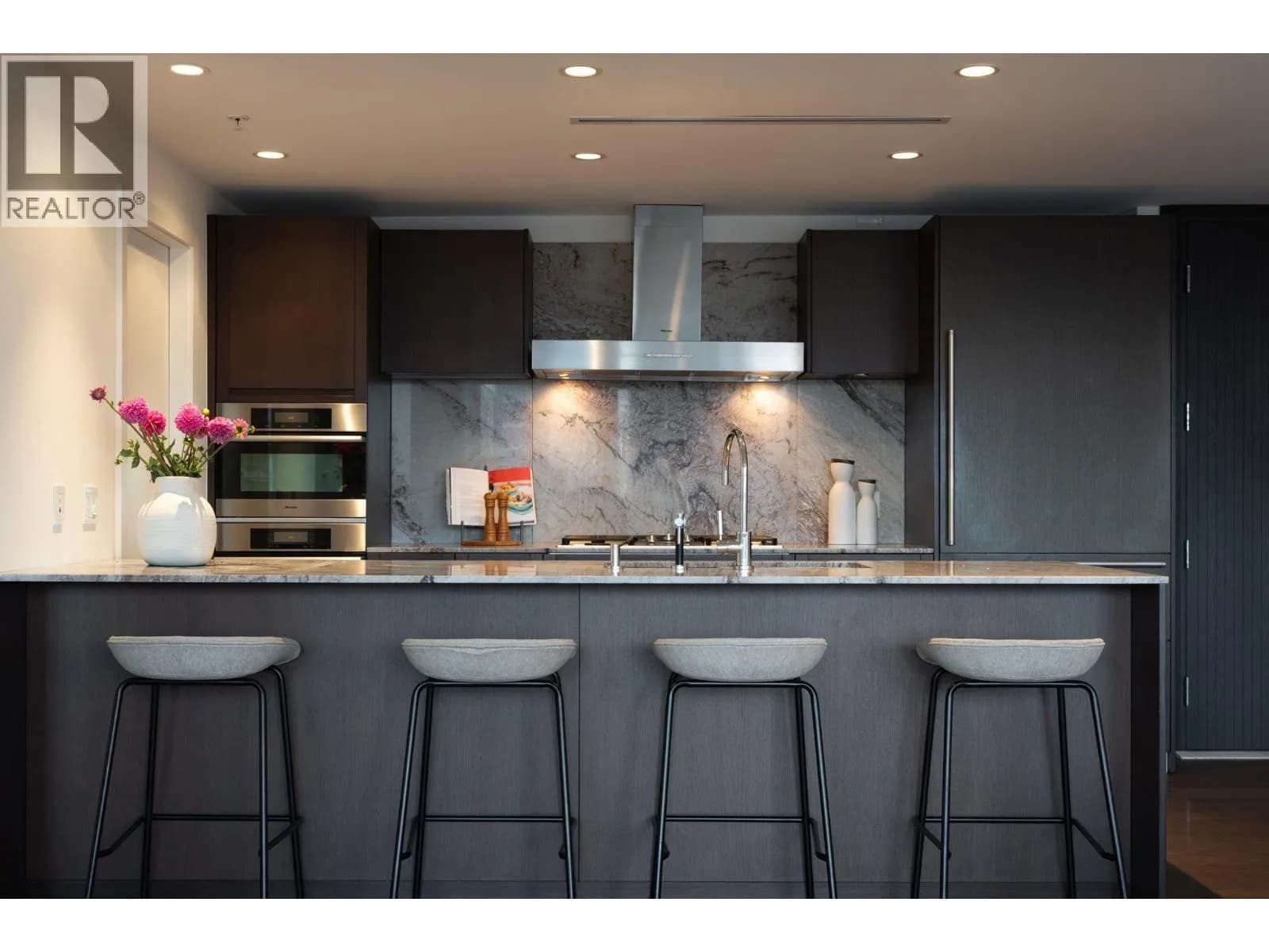 #3804 1011 W CORDOVA STREET, Vancouver, BC photo 3