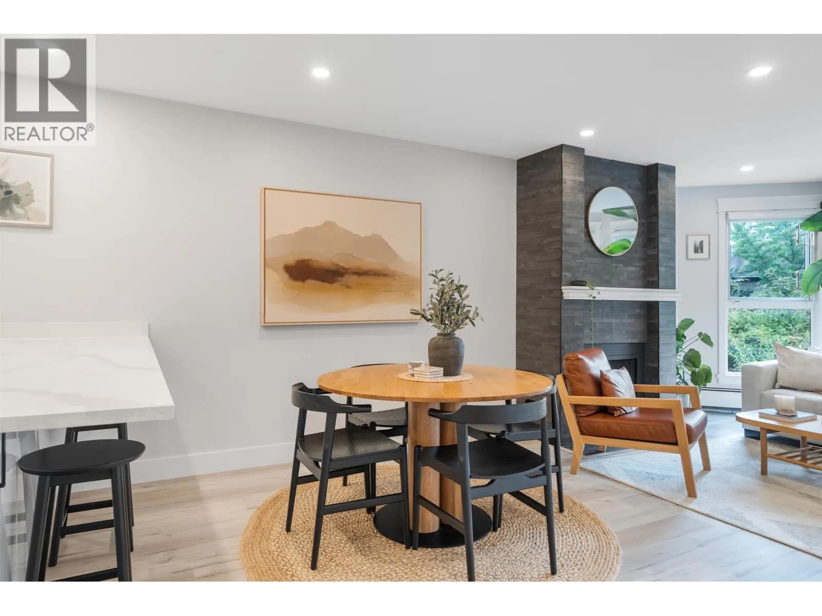 7377 SALISBURY AVENUE, Burnaby