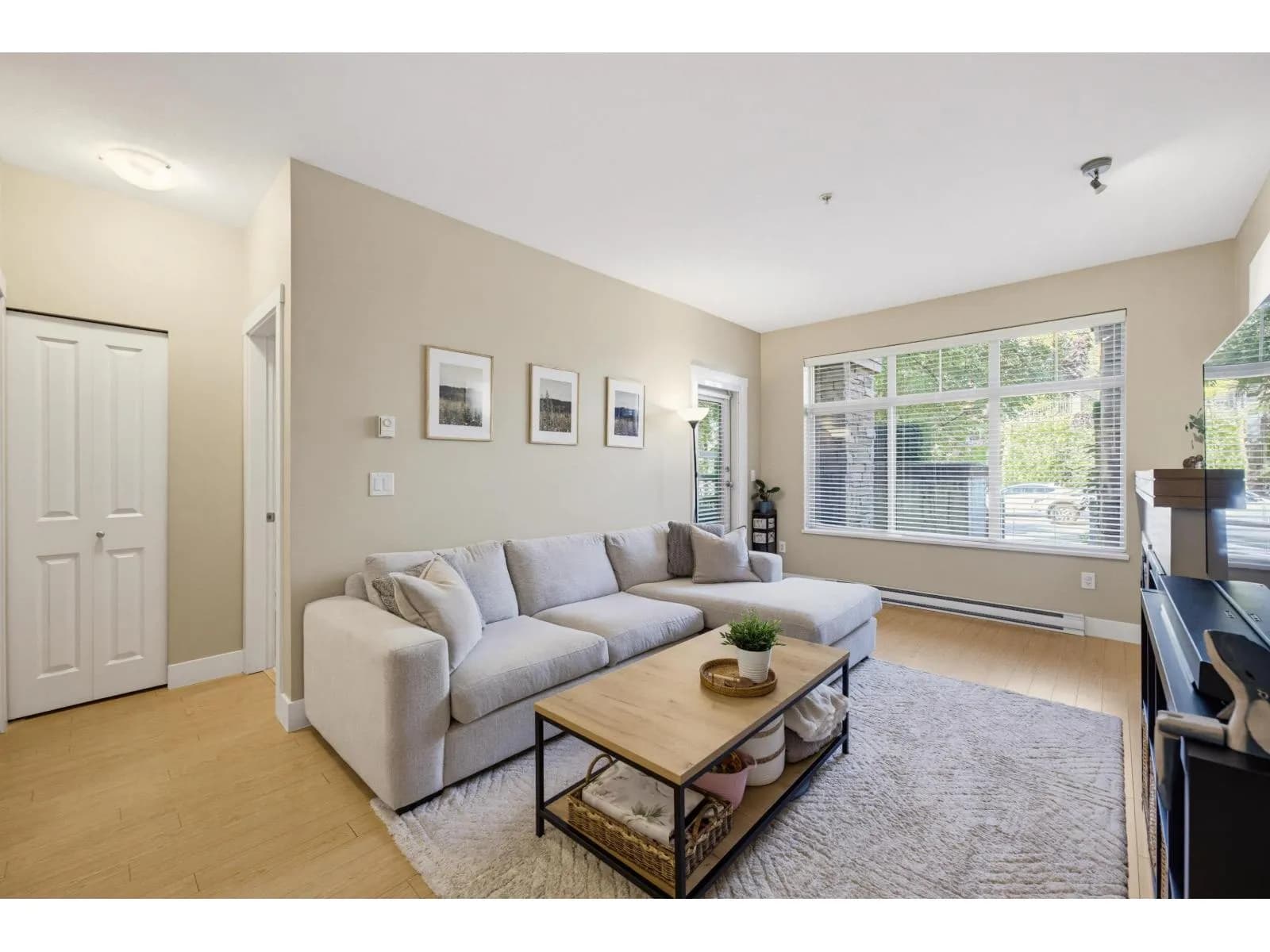 #101 6500 194 STREET, Surrey, BC photo 4