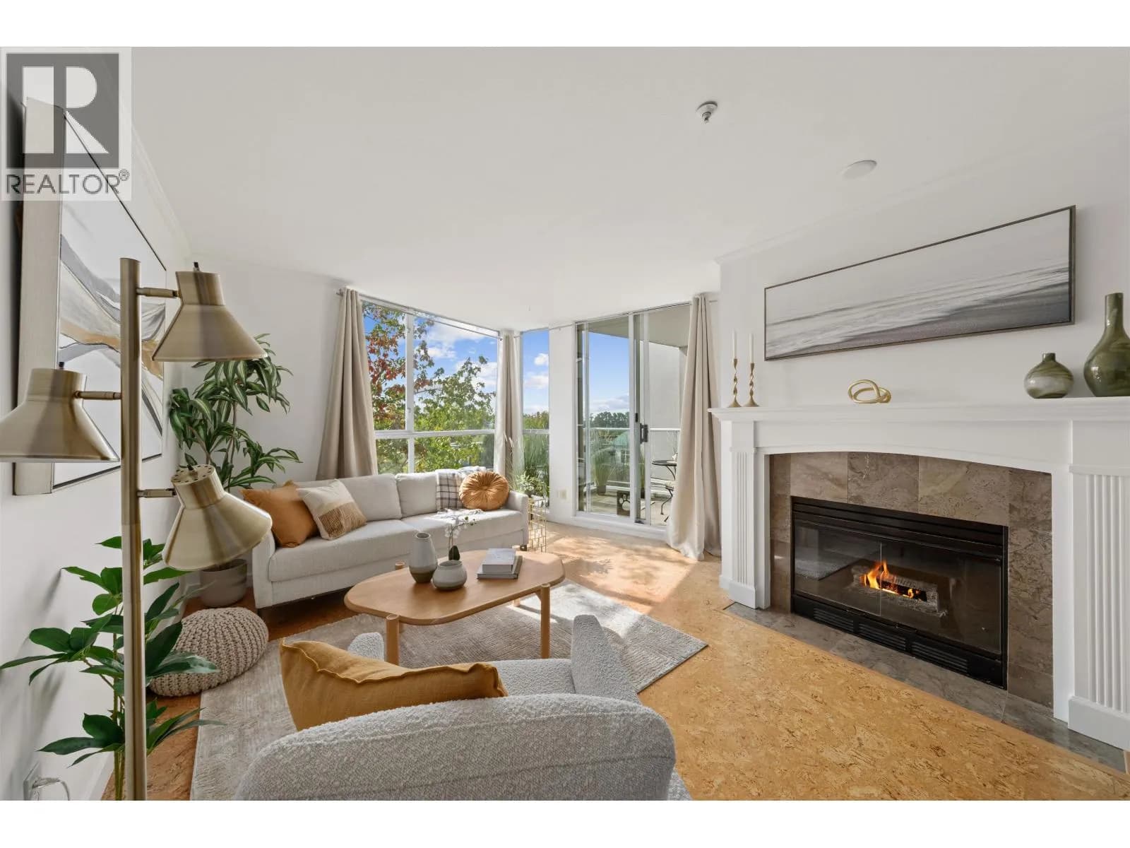 #409 8430 JELLICOE STREET, Vancouver, BC photo 2