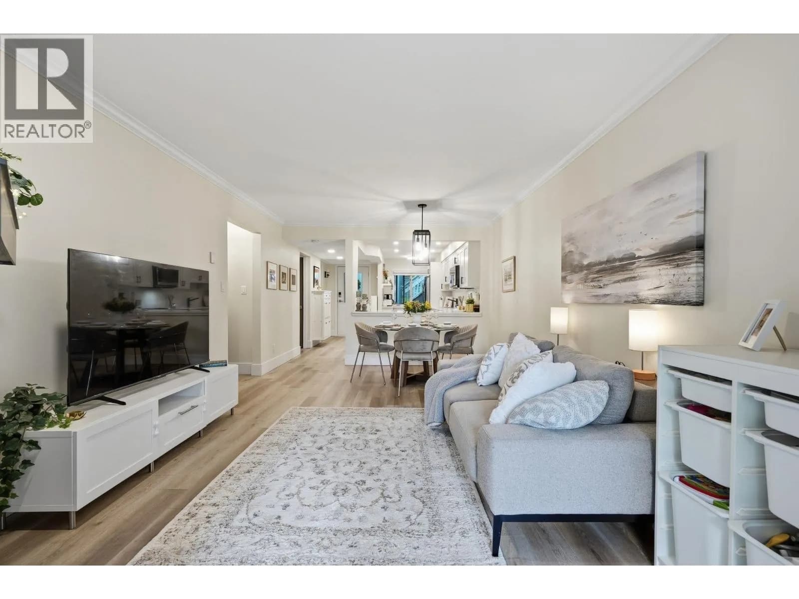 #102 1538 BOWSER AVENUE, North Vancouver, BC photo 5