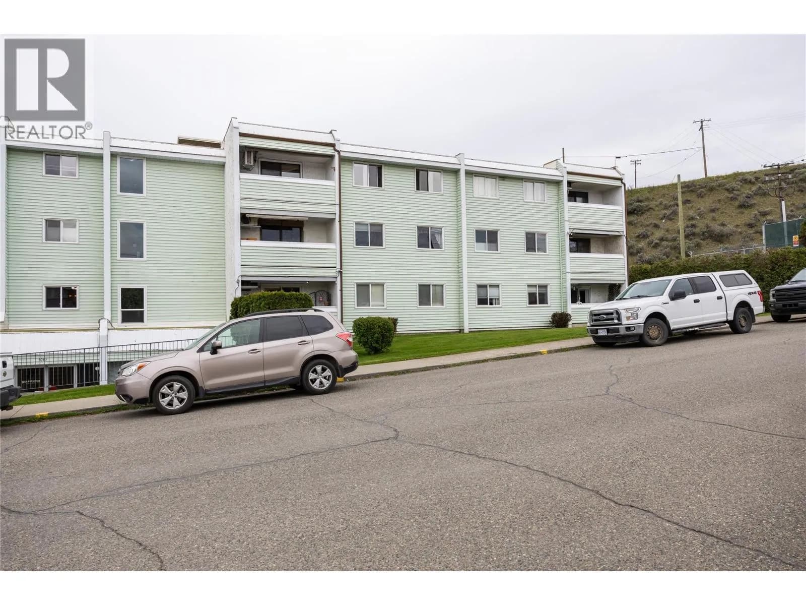 #107 1085 12th Avenue, Kamloops, BC photo 2