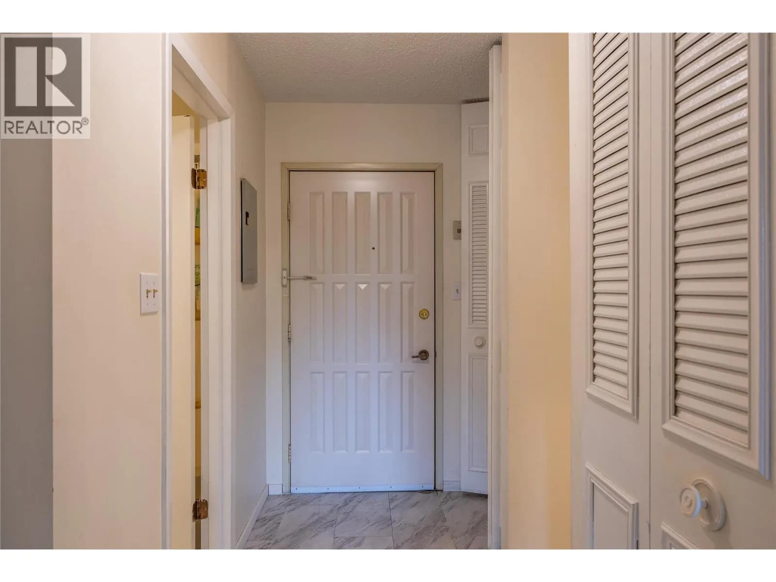 #107 1085 12th Avenue, Kamloops, BC photo 4