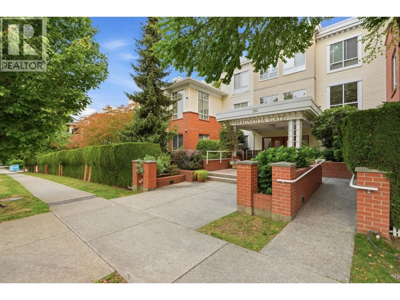 383 E 37TH AVENUE, Vancouver