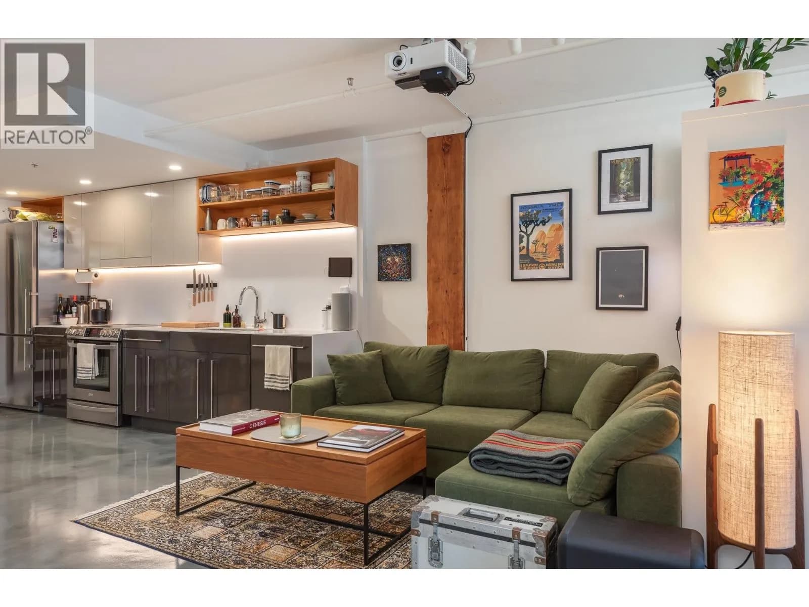 2556 E HASTINGS STREET, Vancouver