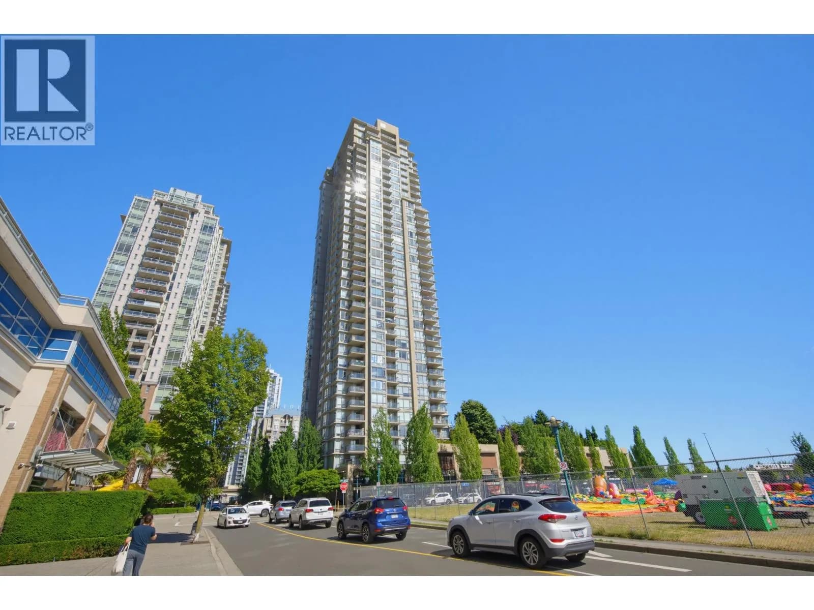 #2307 2980 ATLANTIC AVENUE, Coquitlam, BC photo 2