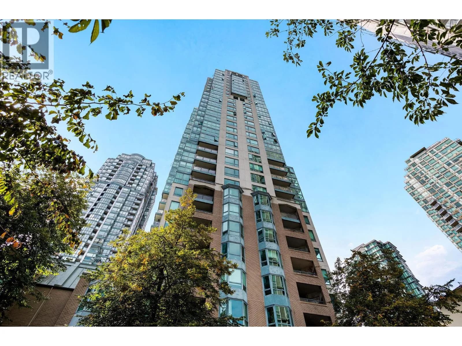 #1702 1238 MELVILLE STREET, Vancouver, BC photo 2