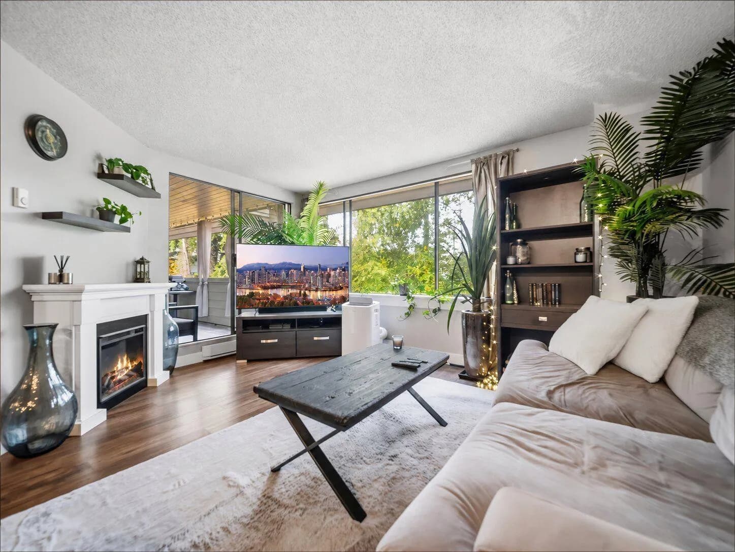 #208 15272 19 AVENUE, Surrey, BC photo 2