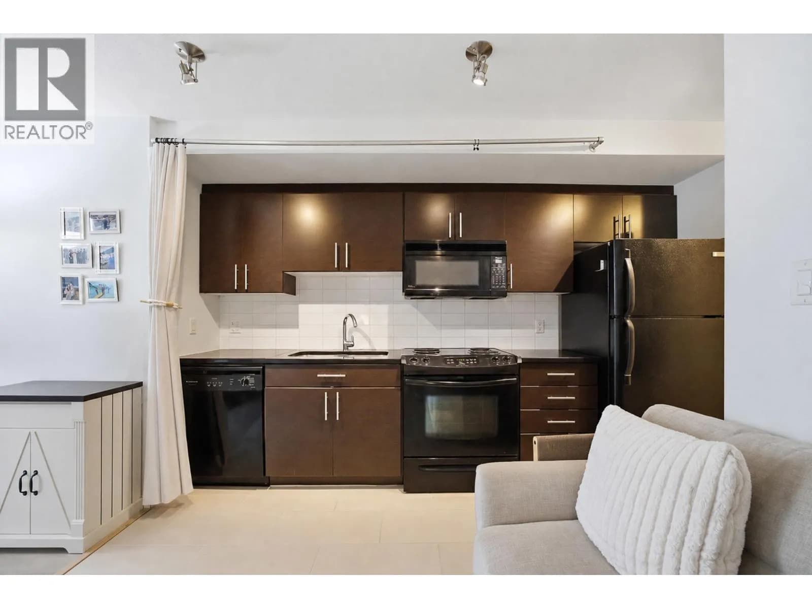 #508 575 DELESTRE AVENUE, Coquitlam, BC photo 3