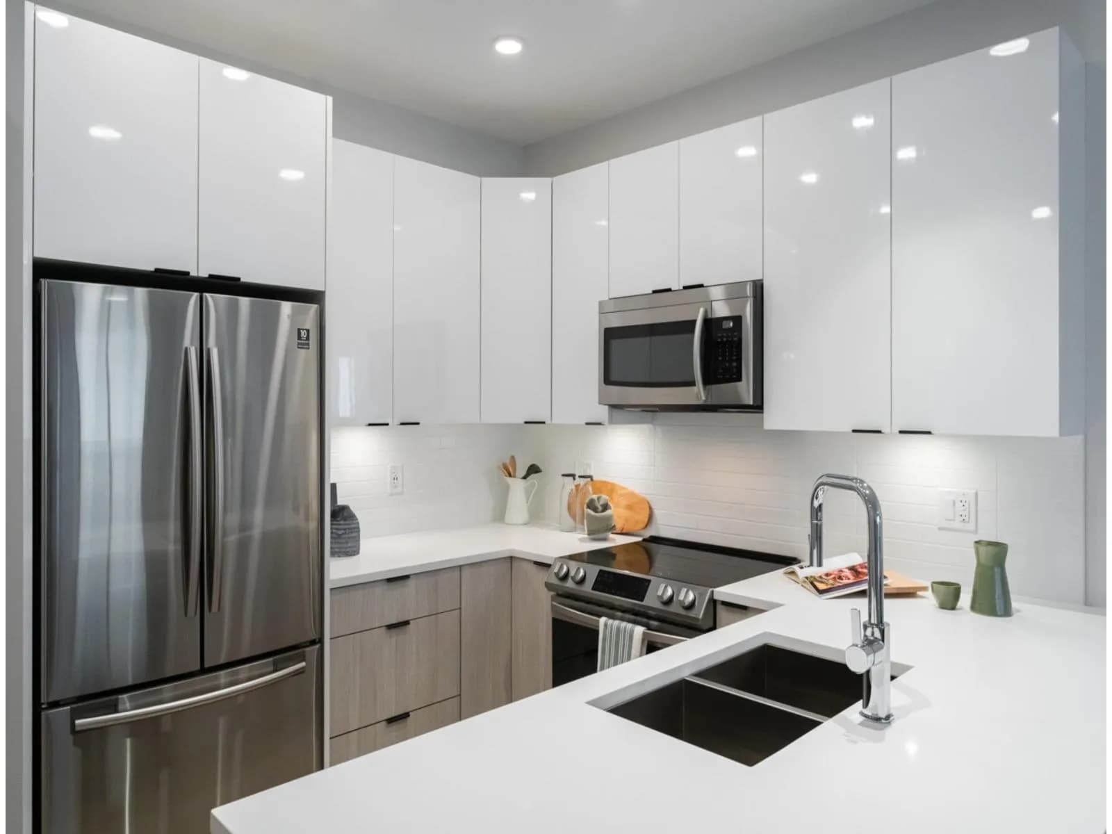 #613 13458 95 AVENUE, Surrey, BC photo 3
