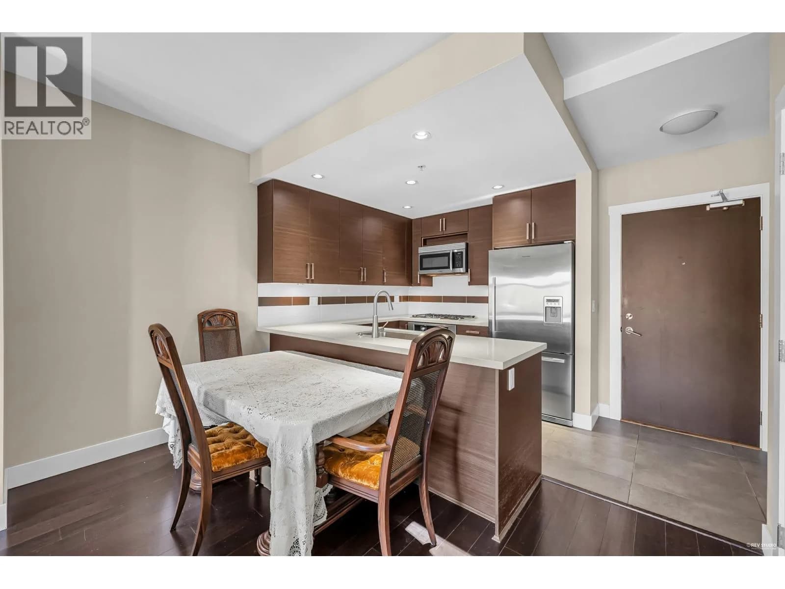 4710 HASTINGS STREET, Burnaby
