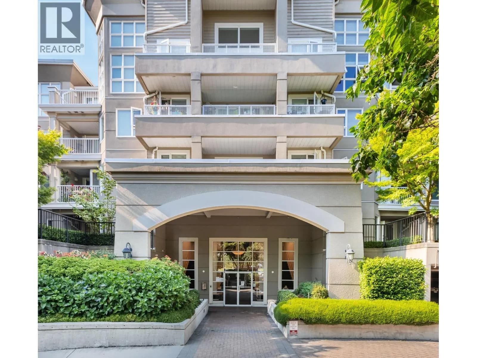 #230 5888 DOVER CRESCENT, Richmond, BC photo 2
