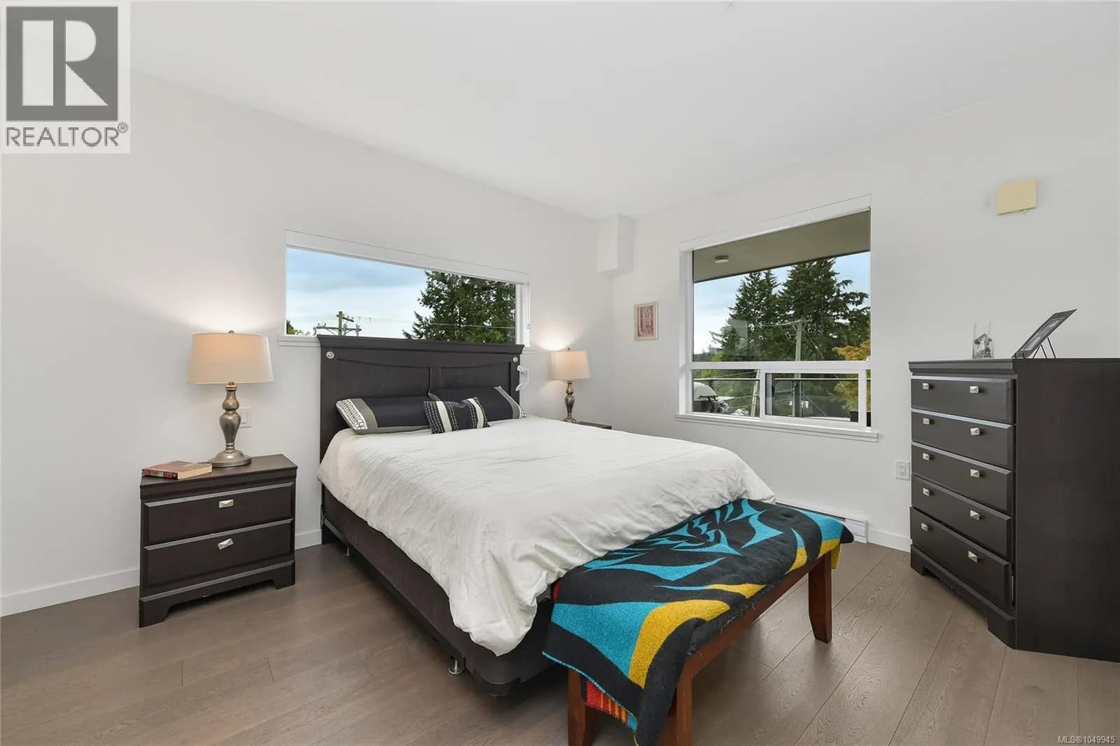 #302 7162 West Saanich Rd, Central Saanich, BC photo 4